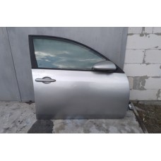 двері праві передні 110 Nissan primera p12 